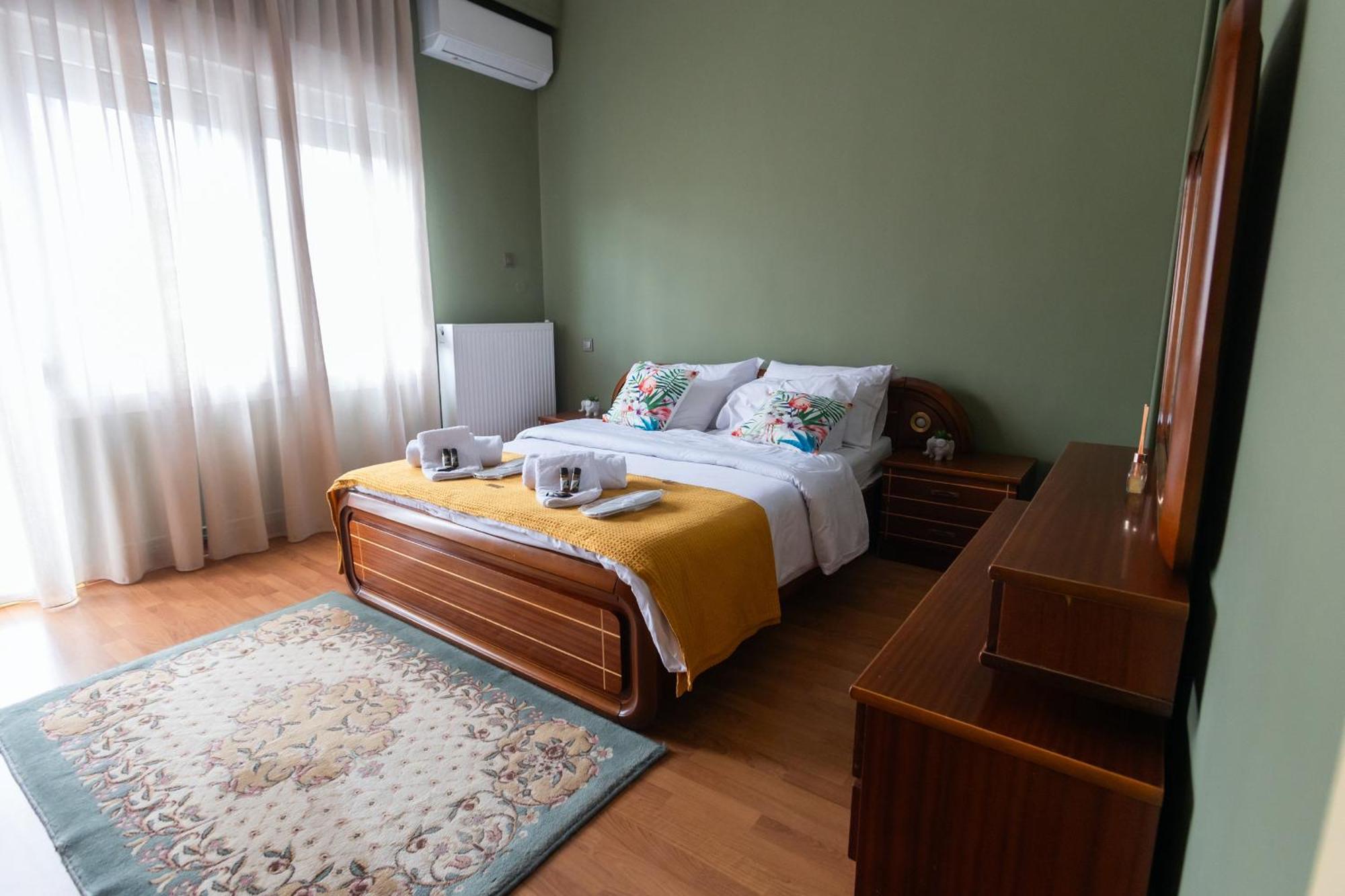Corner House Apartment แคซโทเรีย ภายนอก รูปภาพ